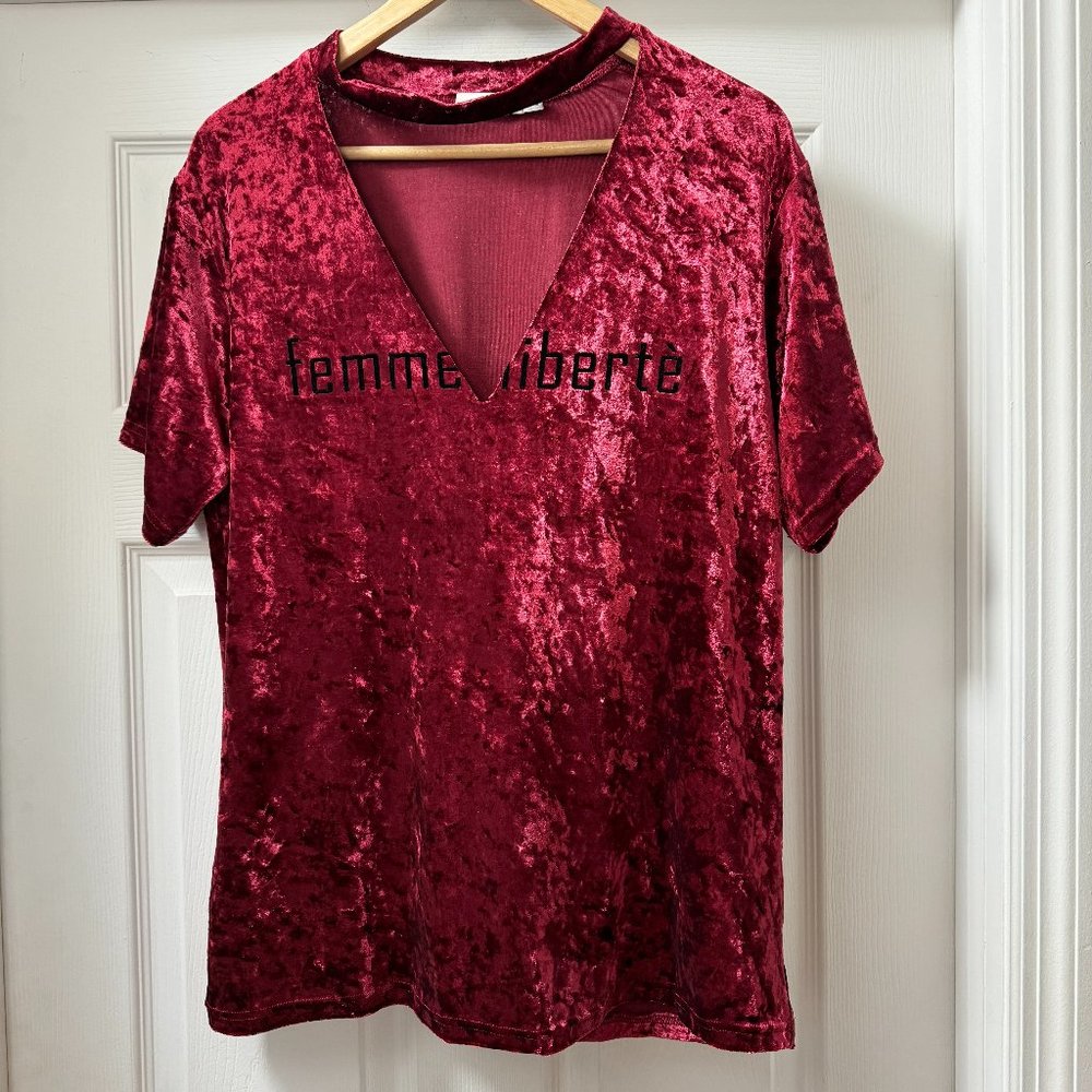 Lush Crushed Velvet Femme Liberté Short Sleeve Cutout Top Size Large